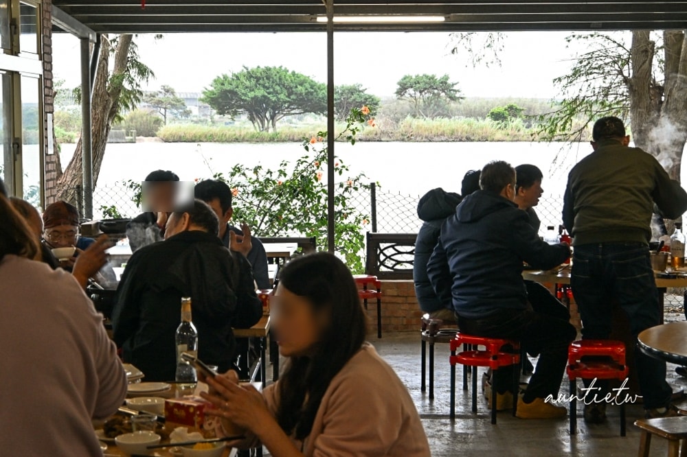 【桃園】新屋｜陽柳塘薑母鴨，埤塘邊隱藏版桃園超強薑母鴨，中午就營業！