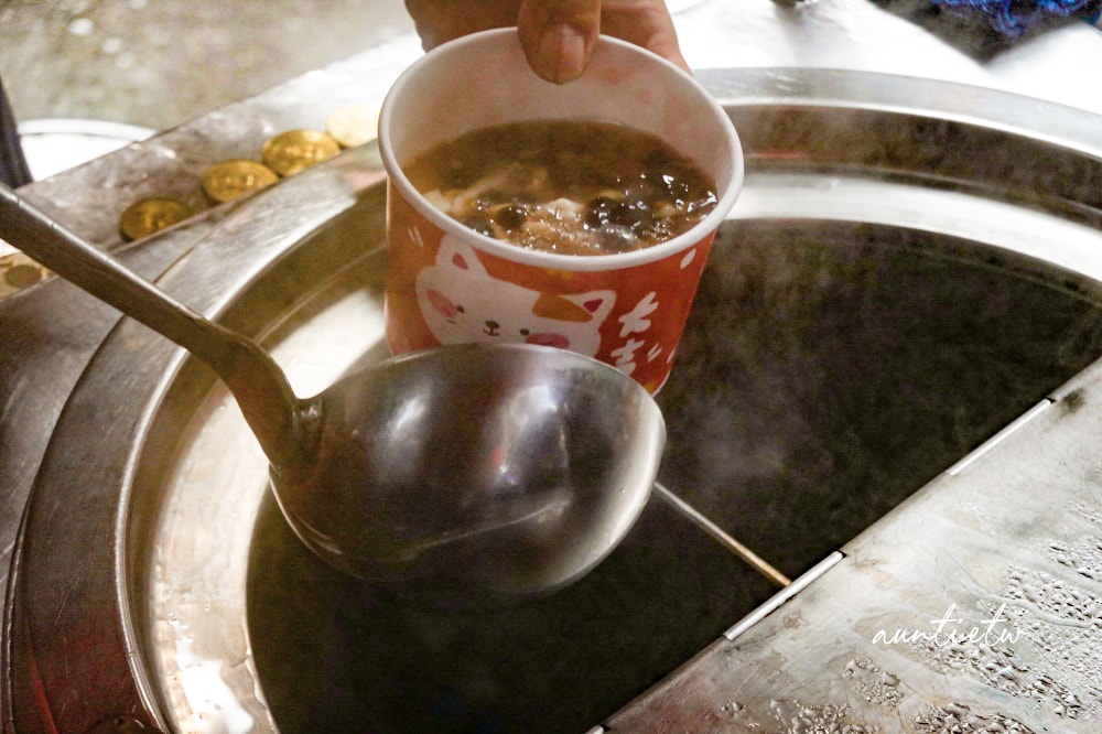 【基隆】仁愛區｜基隆陳家傳統豆花，古早味巷弄美食，香醇糖水滑嫩薑汁豆花