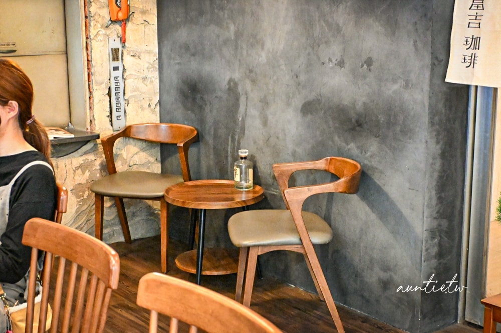 【台中】中區｜富吉珈琲 Fuji Cafe，老城區中的復古日系咖啡廳