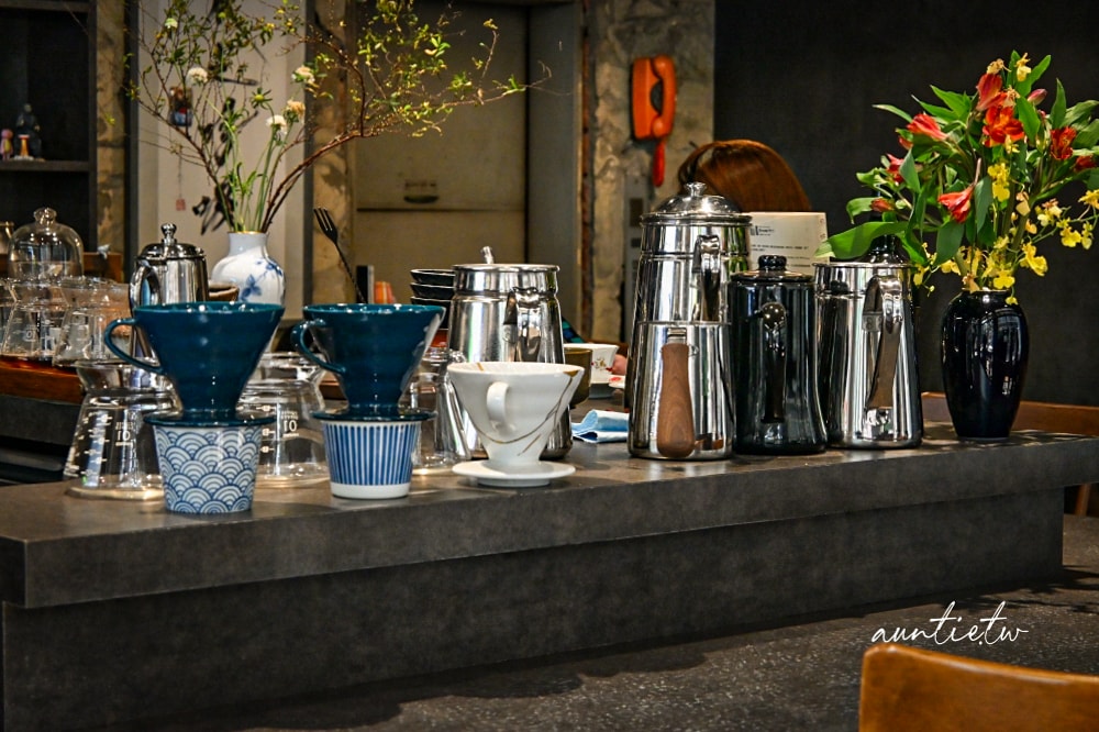 【台中】中區｜富吉珈琲 Fuji Cafe，老城區中的復古日系咖啡廳