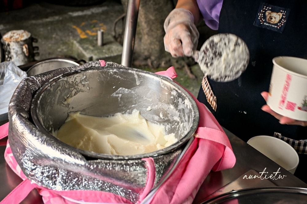【台北】永春站｜專一豆花，大樹下的純樸豆花攤，虎林市場美食