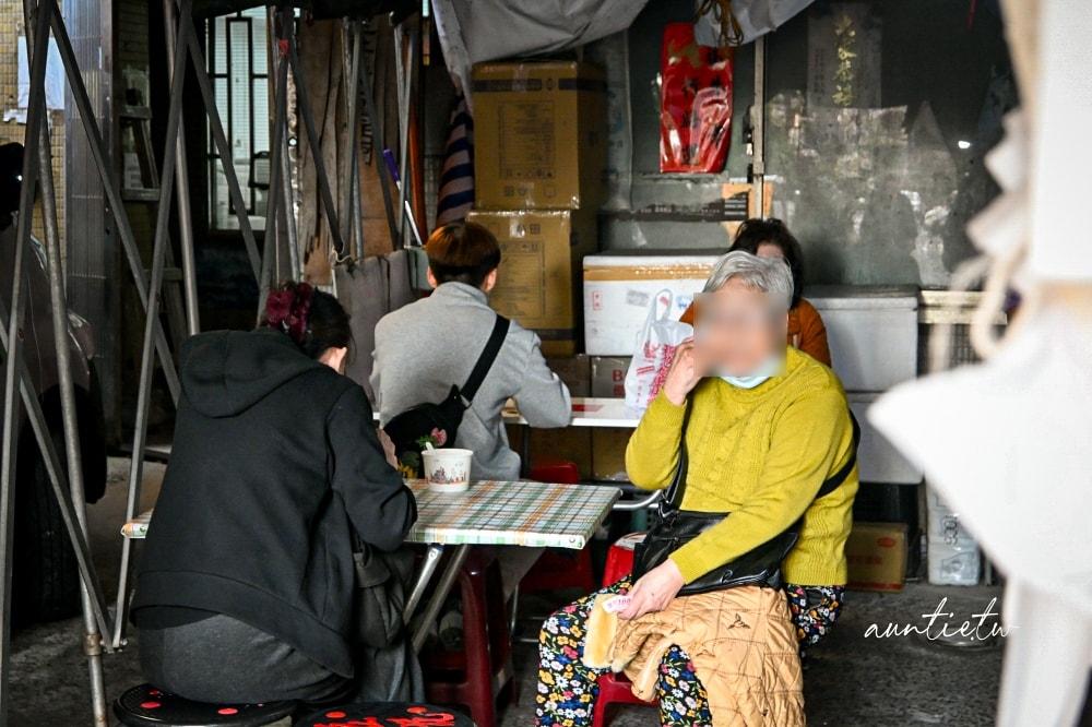 【台北】永春站｜專一豆花，大樹下的純樸豆花攤，虎林市場美食
