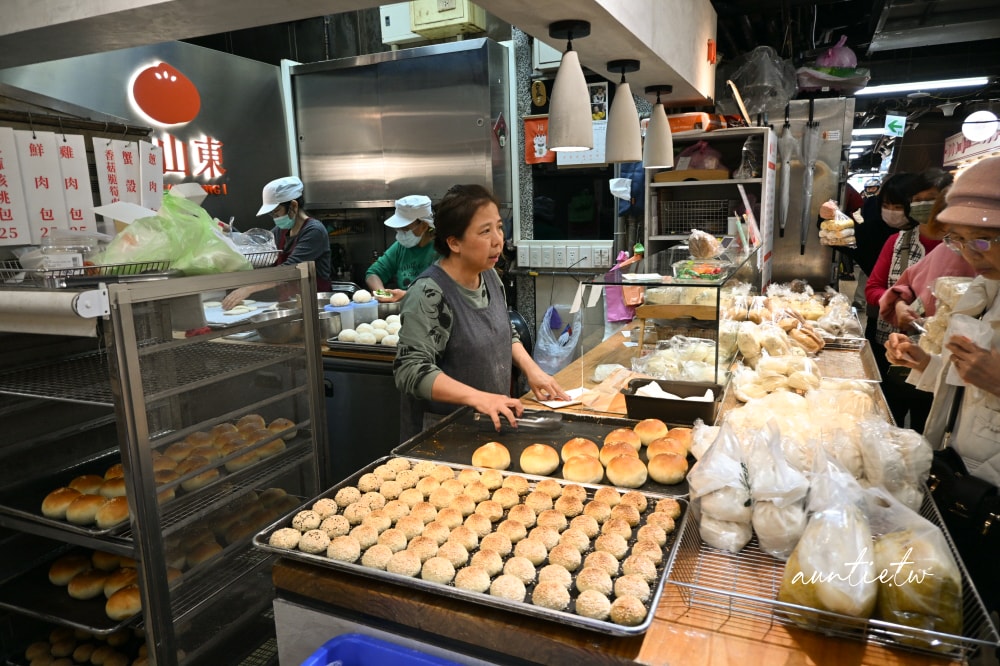【台北】公館站｜大山東餅舖，中午就完售的超強蔥肉包，水源市場排隊美食