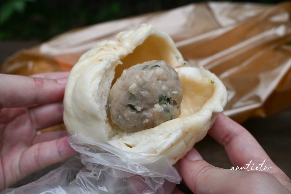 【台北】中正紀念堂站｜寧波生煎包，出鍋前就聚集人潮的超強生煎包