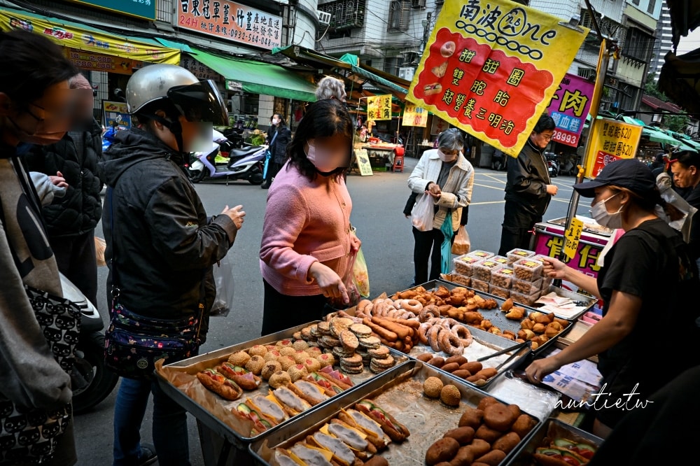 【新北】南勢角站｜南波One雙胞胎&甜甜圈，酥脆鬆軟現炸營養三明治，古早味甜甜圈雙胞胎