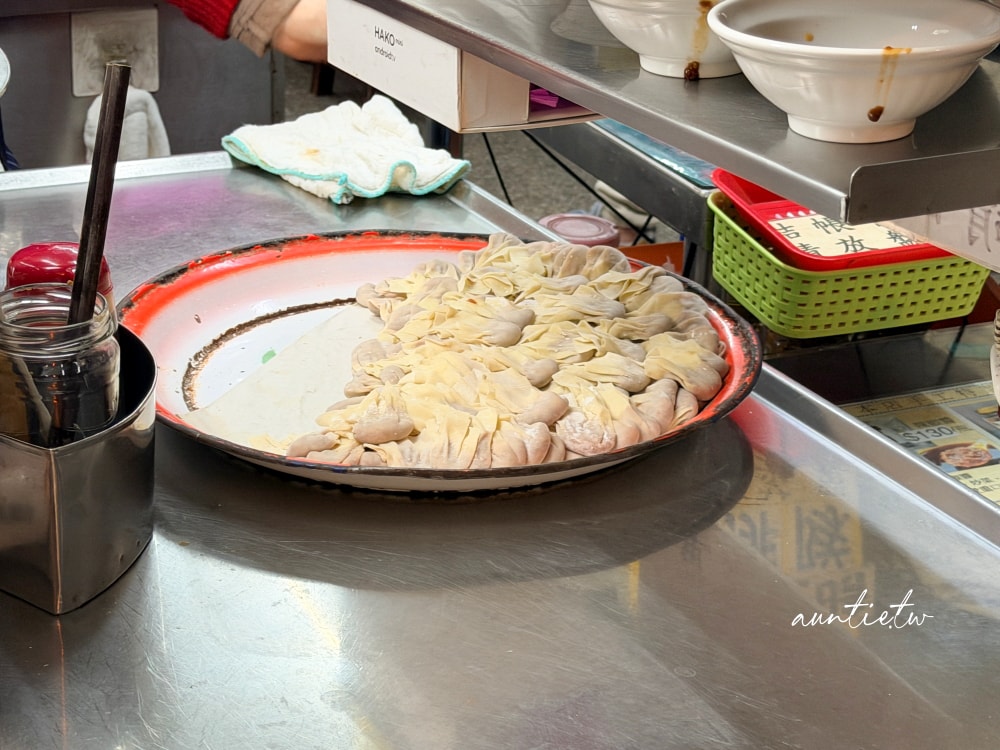 【宜蘭】大麵章，六十年宜蘭在地老麵店，濃醇麻醬麵，香滑沙茶麵，宜蘭人氣排隊乾麵店