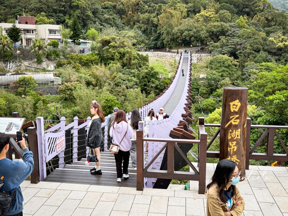 【台北】內湖｜碧山巖藝文休閒中心，台北最佛景觀咖啡廳，看高空美景喝咖啡，價格隨喜真的佛