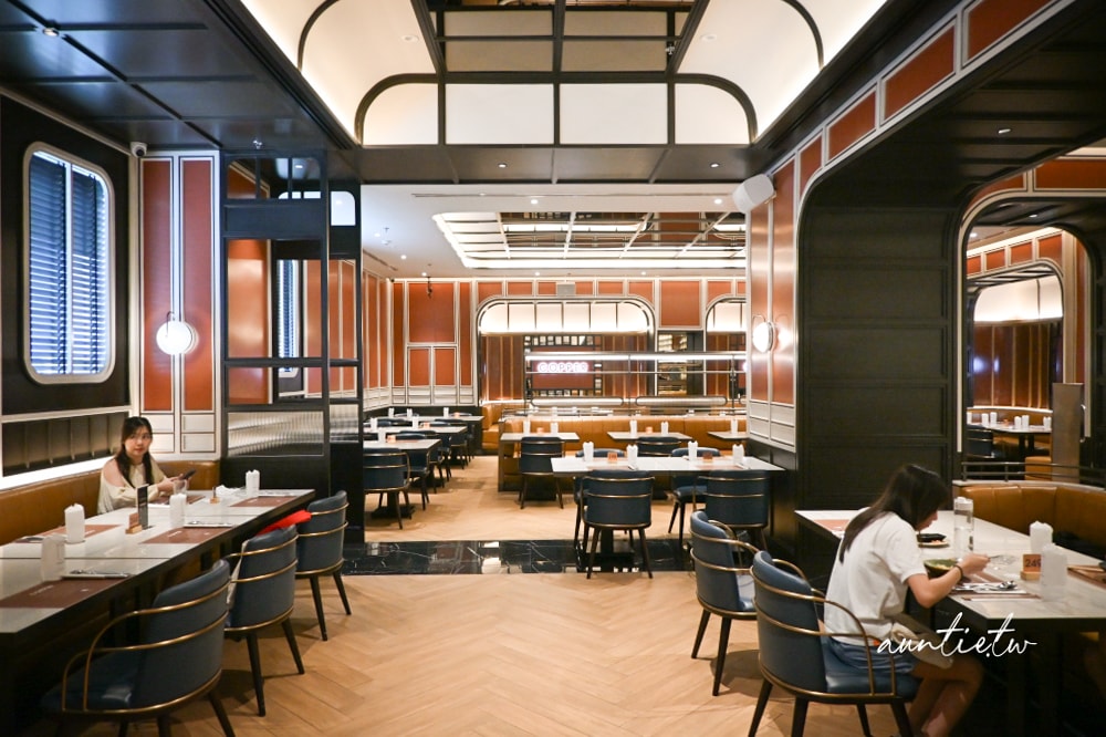 【曼谷美食】Chit Lom 站｜Copper Beyond Buffet ，預約制Buffet，和牛、龍蝦尾，各式新鮮食材，曼谷buffet天花板！
