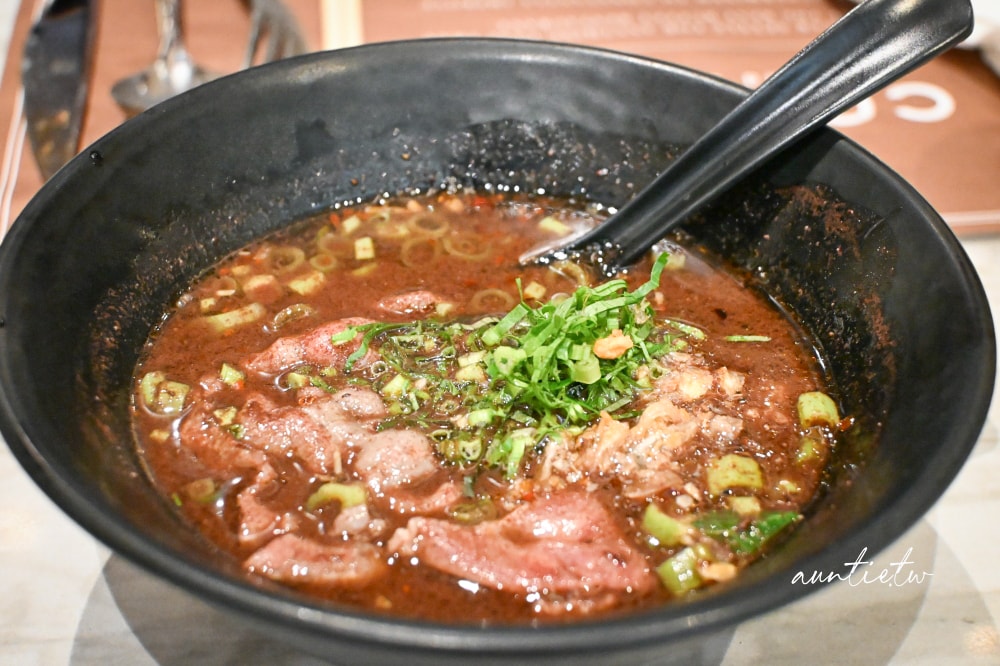 【曼谷美食】Chit Lom 站|Copper Beyond Buffet ,預約制Buffet,和牛、龍蝦尾,各式新鮮食材,曼谷buffet天花板! - 第36張圖 【曼谷美食】Chit Lom 站|Copper Beyond Buffet ,預約制Buffet,和牛、龍蝦尾,各式新鮮食材,曼谷buffet天花板!