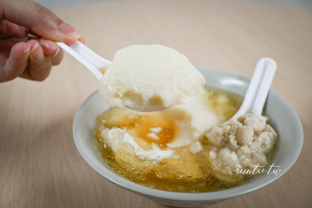 【台北】公館站｜龍潭豆花，帶著焦香豆味古早味豆花，甜而不膩數十年來如一日好味道