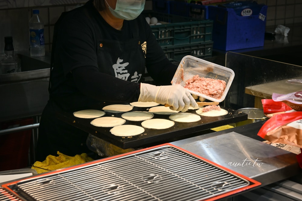 【台北】南門市場｜盧記魚丸店，手工現作新鮮蛋餃，蓬鬆厚蛋餃，南門市場美食推薦