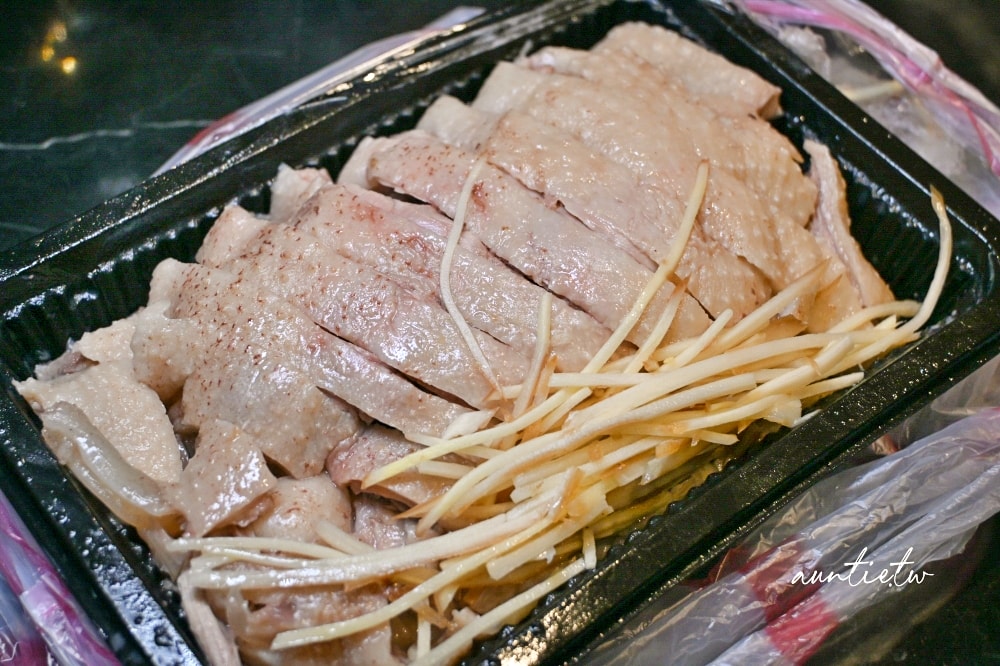 【中和】景安站｜周記鵝肉安，超嫩鮮甜鹹水鵝，和平街黃昏市場排隊美食
