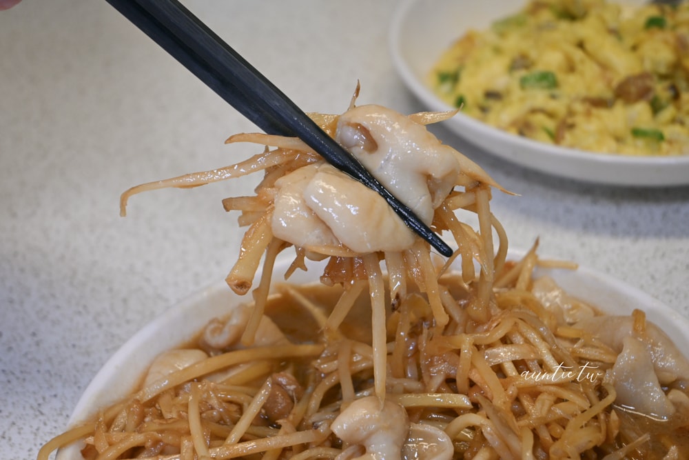【苗栗】三義｜穎川美食館，客家菜餐廳推薦，三合院老宅吃出阿嬤味