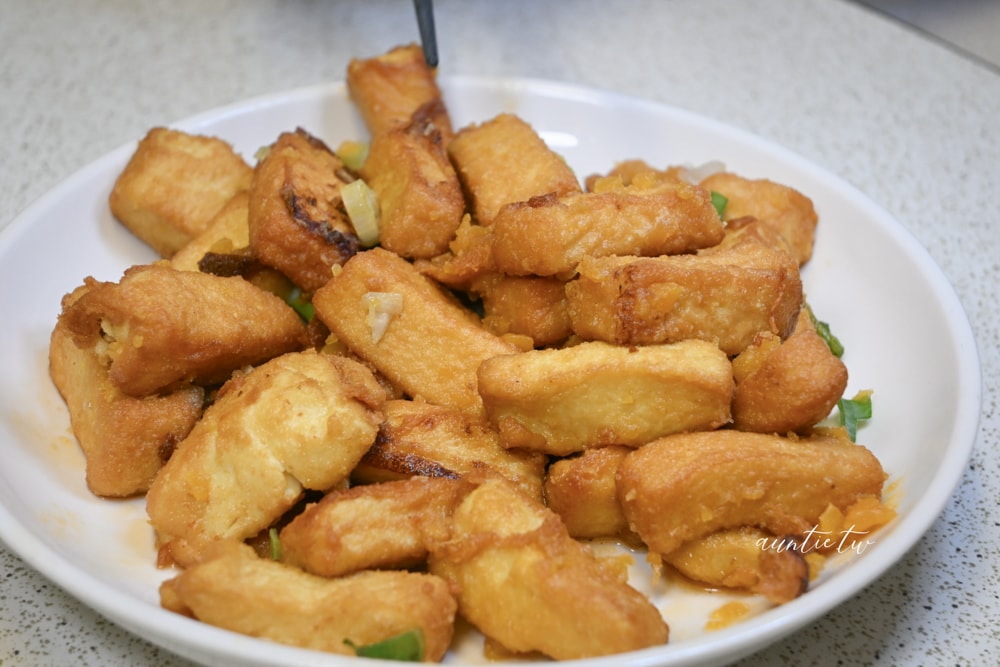 【苗栗】三義｜穎川美食館，客家菜餐廳推薦，三合院老宅吃出阿嬤味