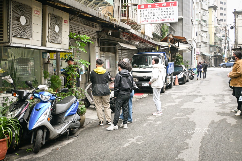 【新北】中和｜特製汕頭麵，在地人推薦，巷弄中的排隊名店