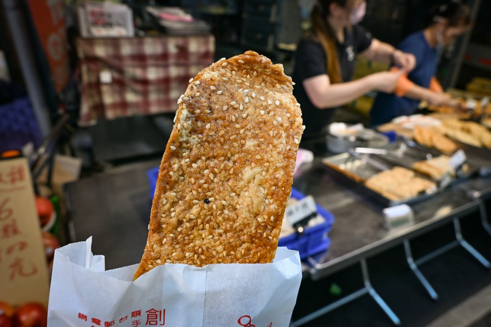 【新北】永和｜北辰燒餅，迷你燒餅槓子頭，必買甜燒餅大顆烤包子