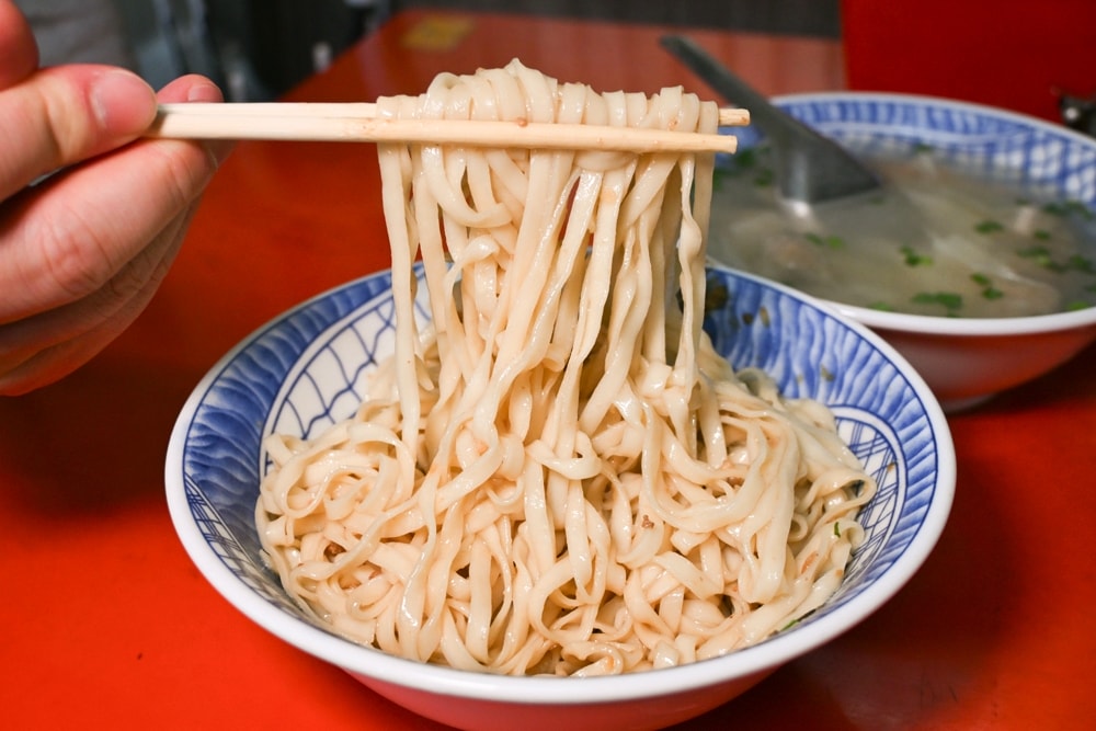 【宜蘭】羅東｜鑫美花生糖麵食坊，在地傳統好滋味古早味乾麵