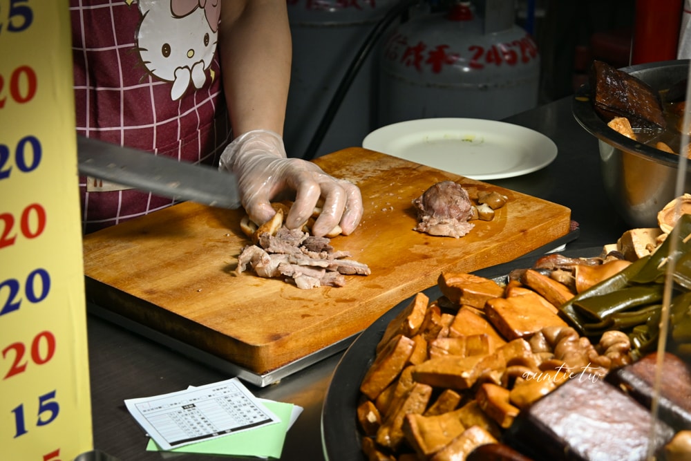 【基隆美食】基隆智光乾拌麵｜從永和吃到基隆，味道沒變還多了吉古拉