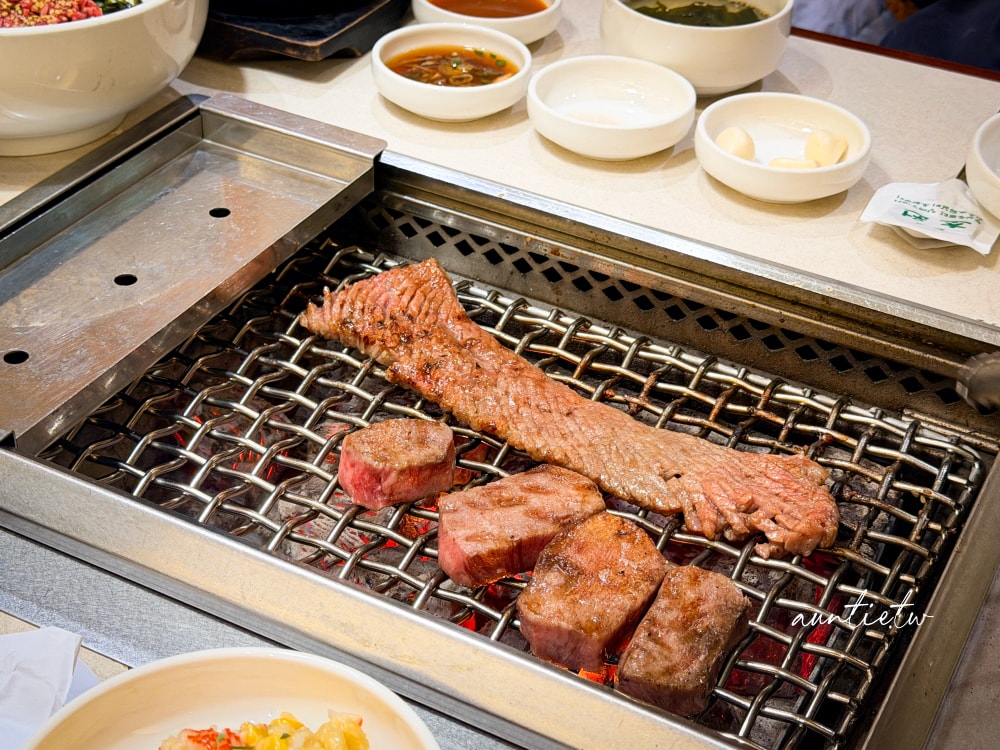 【首爾】狎鷗亭站｜草原 초원 강남점，GD慶功宴烤肉店，24小時營業韓牛烤肉專賣店