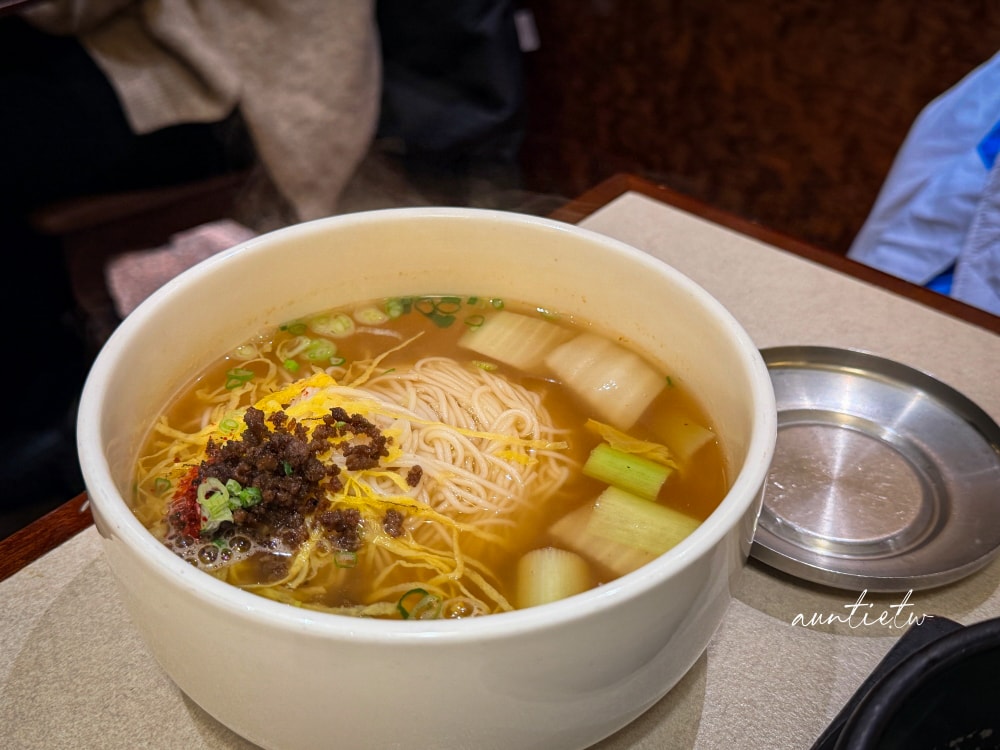 【首爾】狎鷗亭站|草原 초원 강남점,GD慶功宴烤肉店,24小時營業韓牛烤肉專賣店 - 第28張圖 【首爾】狎鷗亭站|草原 초원 강남점,GD慶功宴烤肉店,24小時營業韓牛烤肉專賣店
