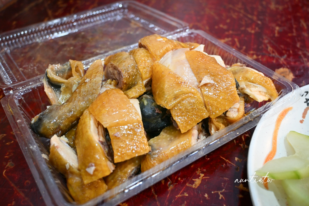 【基隆】中山區｜美珠土雞店，鮮嫩放山雞，花蓮富麗米便當，基隆排隊土雞店