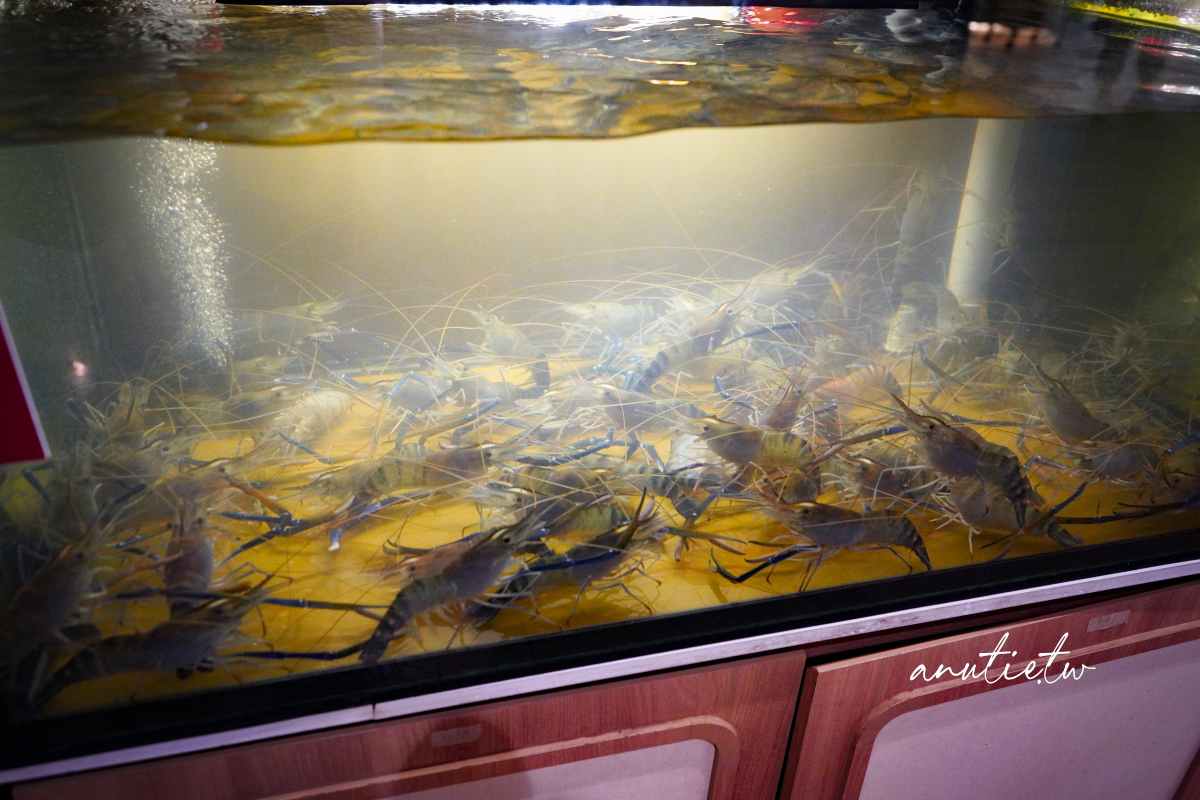 【曼谷美食】Savoey Seafood @The Mercury Ville，Chit Lom站泰式海鮮餐廳，順遊四面佛、Dior下午茶