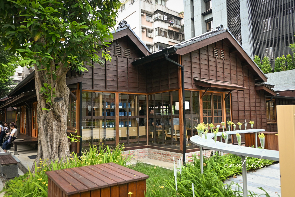 【台北】東門站|Alchemist Daan,日式榕錦時光生活園區人氣咖啡館,新加坡精品咖啡、可頌必點 - 第4張圖 【台北】東門站|Alchemist Daan,日式榕錦時光生活園區人氣咖啡館,新加坡精品咖啡、可頌必點