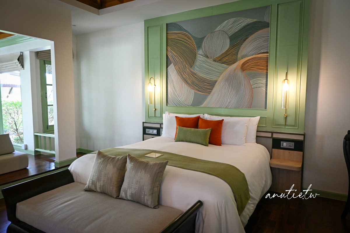 【泰國】攀牙府拷叻住宿｜La Solaya Khao Lak，Bang Niang Beach旁海景度假飯店，泳池酒吧、Villa房型與餐飲分享