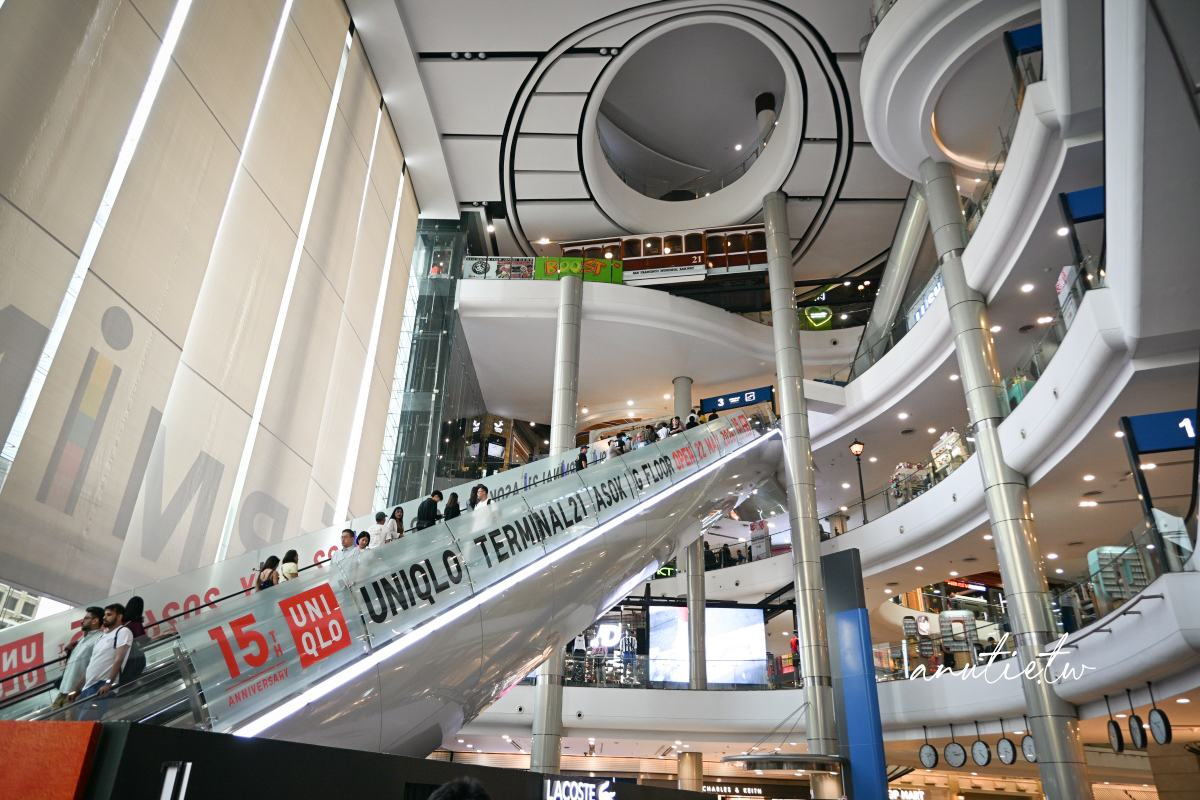 【2026曼谷自由行】Terminal 21 Asok樓層介紹，BTS Asok直通，吃飯逛街換錢都方便