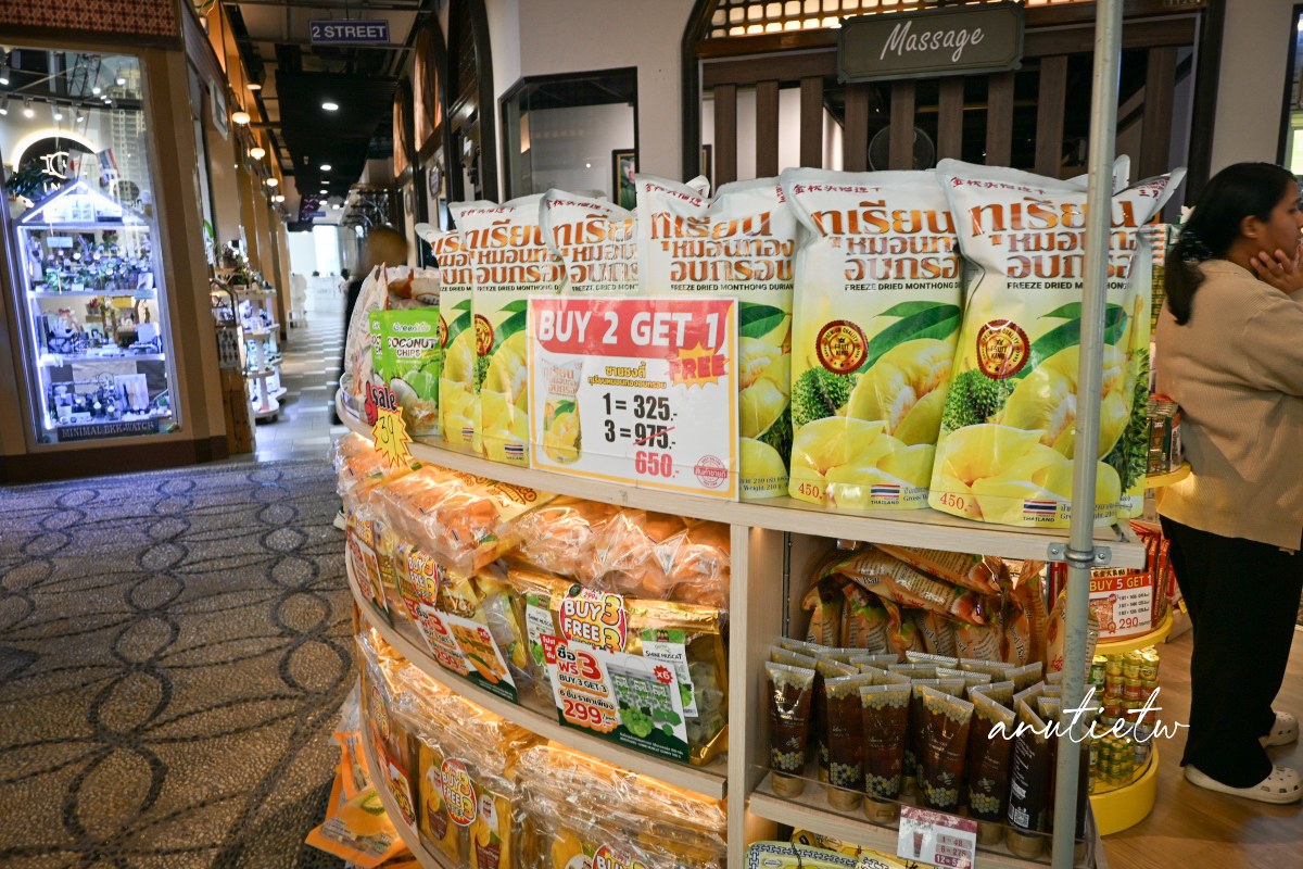 【2026曼谷自由行】Terminal 21 Asok樓層介紹，BTS Asok直通，吃飯逛街換錢都方便