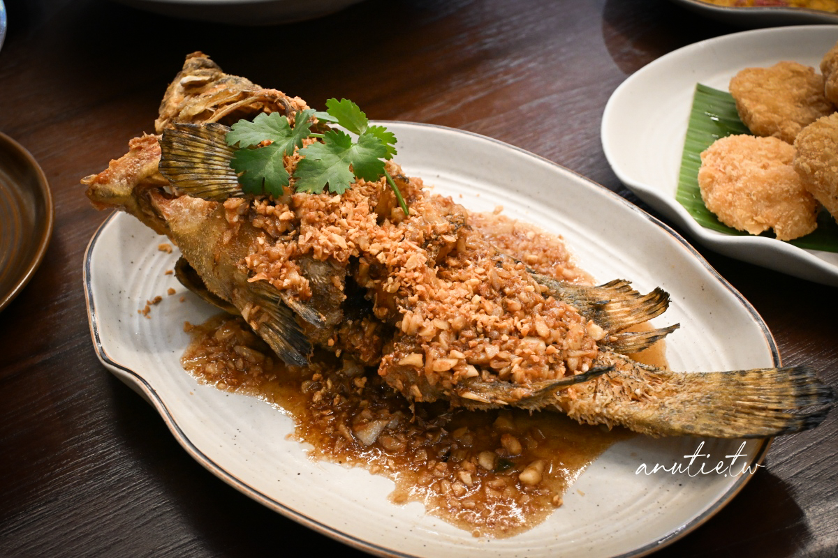 【曼谷美食】Savoey Seafood @The Mercury Ville，Chit Lom站泰式海鮮餐廳，順遊四面佛、Dior下午茶