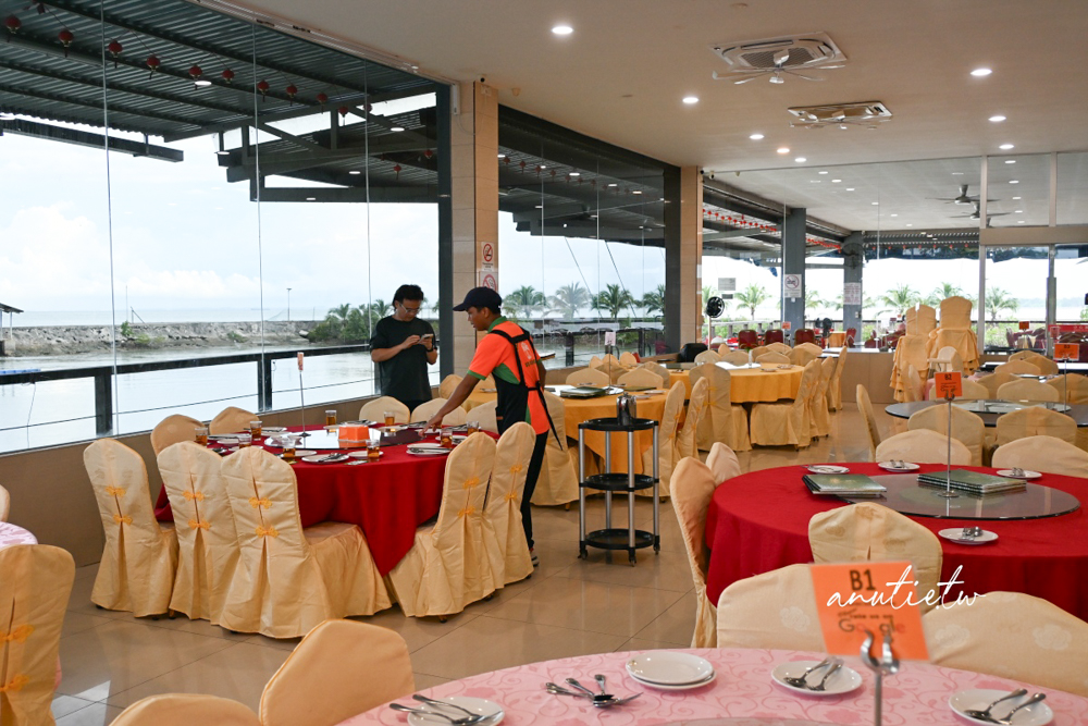 【馬來西亞旅遊】柔佛州｜翡翠園海鮮酒家，邊佳蘭漁村裡享受豐盛海鮮大餐