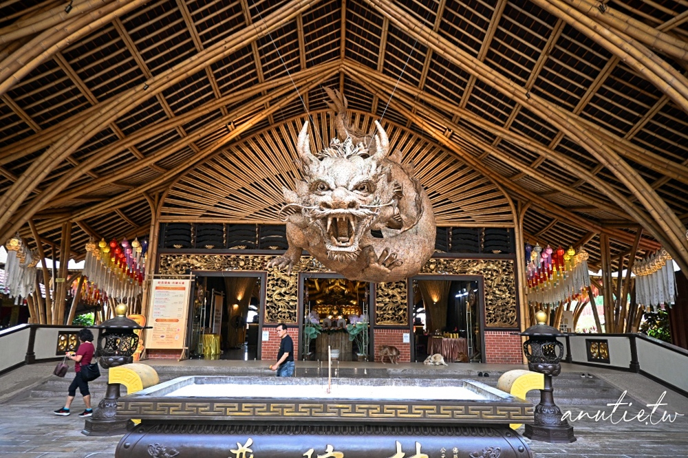 【2026馬來西亞旅遊】Day 5. 普陀村、沙威壁畫街、餵老鷹、螢火蟲藍眼淚，跟著Fun Asia Go一日遊