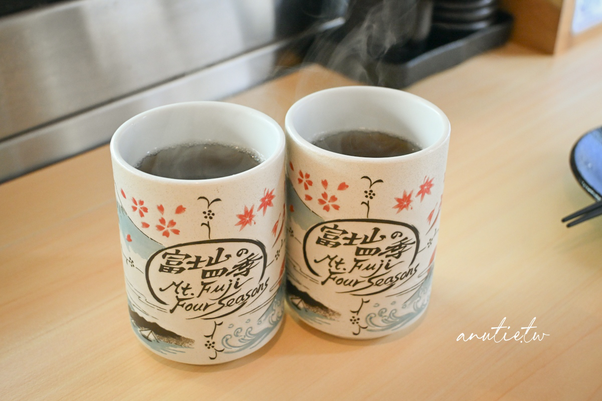 【台北】圓山站|安安生魚小料理,生魚片、海鮮丼飯都推薦,座位不多記得先訂位 - 第8張圖 【台北】圓山站|安安生魚小料理,生魚片、海鮮丼飯都推薦,座位不多記得先訂位