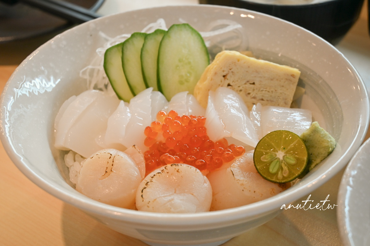 【台北】圓山站｜安安生魚小料理，生魚片、海鮮丼飯都推薦，座位不多記得先訂位