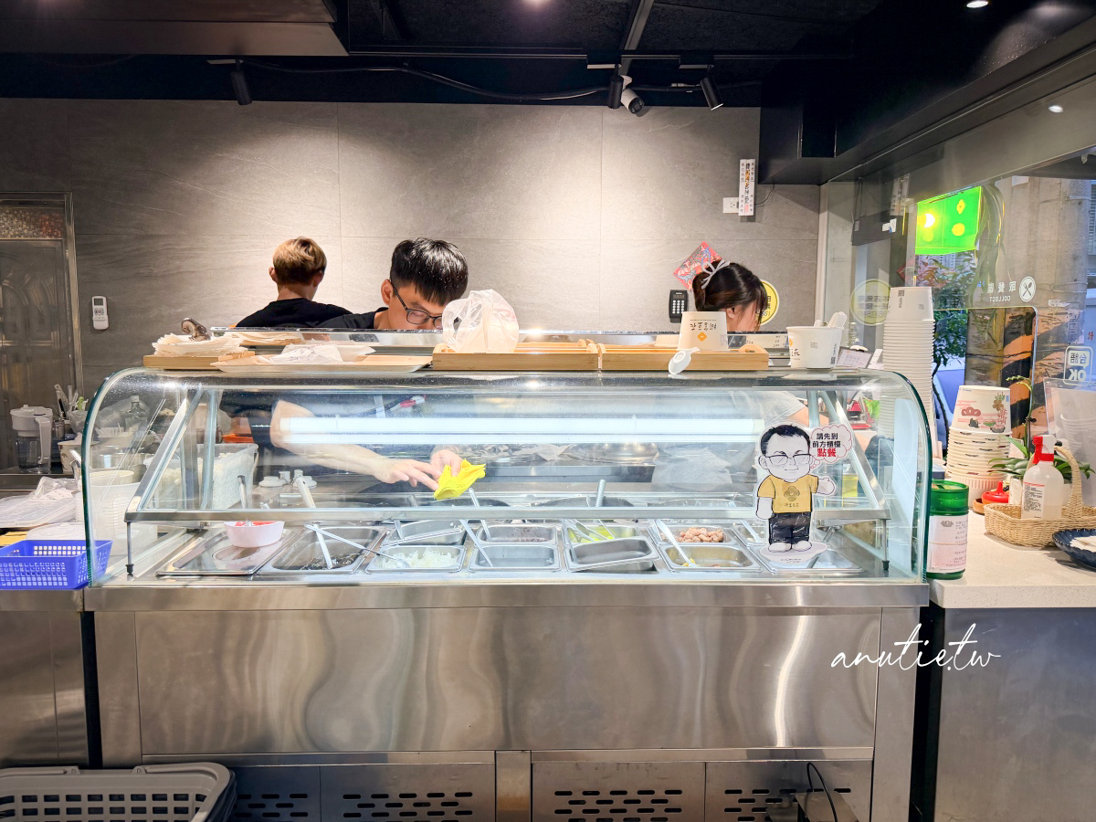 【台北】東湖站|阿富豆花東湖本店,搬家後第一次再訪,最喜歡檸檬豆花,剉冰也好吃 - 第4張圖 【台北】東湖站|阿富豆花東湖本店,搬家後第一次再訪,最喜歡檸檬豆花,剉冰也好吃