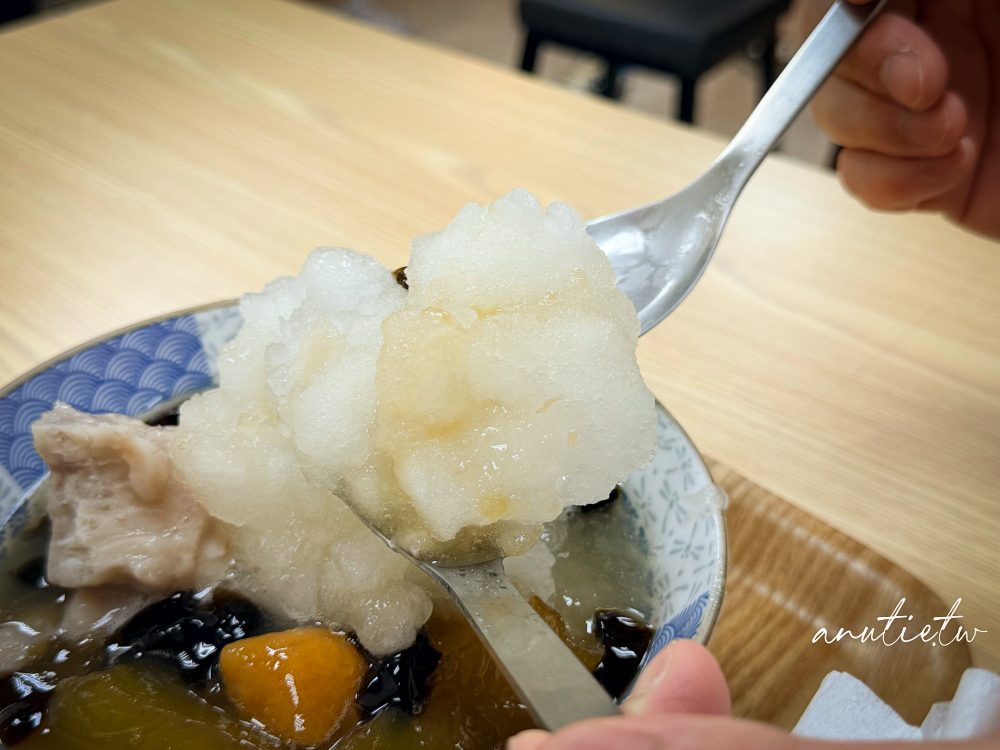 【台北】民生社區|MR.BEANS 豆花挫冰,清涼糖水冰沙刨冰,料好料滿超加分 - 第7張圖 【台北】民生社區|MR.BEANS 豆花挫冰,清涼糖水冰沙刨冰,料好料滿超加分