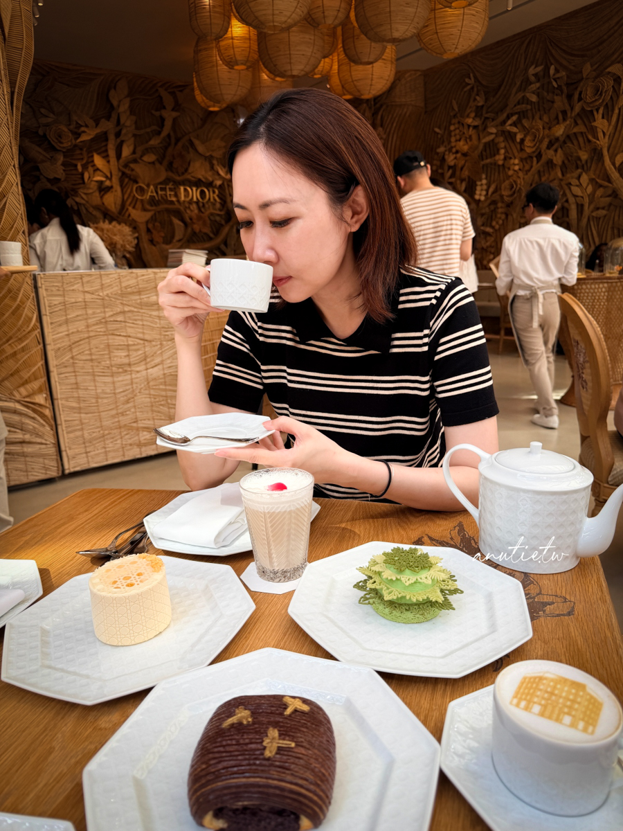 【曼谷美食】Savoey Seafood @The Mercury Ville，Chit Lom站泰式海鮮餐廳，順遊四面佛、Dior下午茶