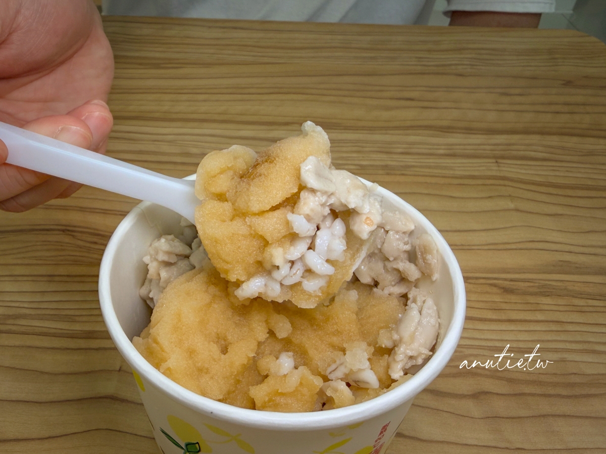【新北】金山｜吳仙豆花，消暑透心涼焦糖冰、豆花，50元冰沙糖水還有無糖豆漿底