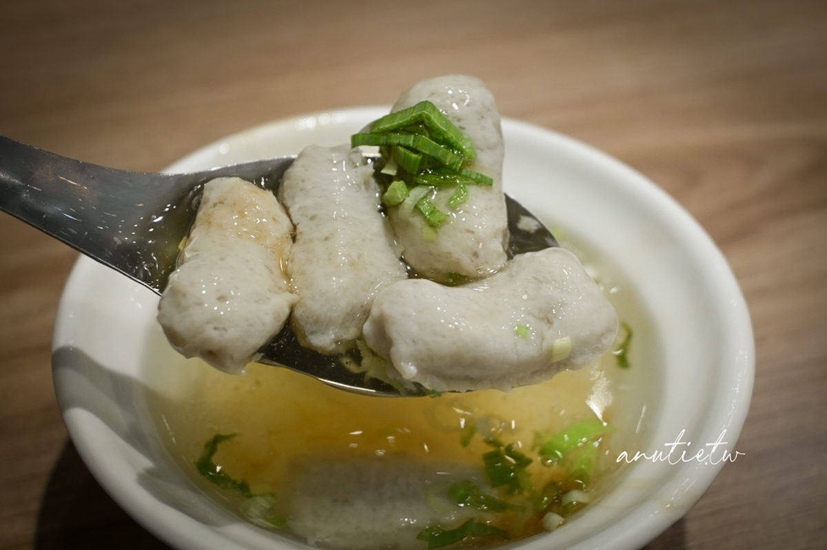 【龍山寺美食】小南鄭記台南碗粿|傳承三代台南老味,碗粿綿密、虱目魚羹必點 - 第6張圖 【龍山寺美食】小南鄭記台南碗粿|傳承三代台南老味,碗粿綿密、虱目魚羹必點