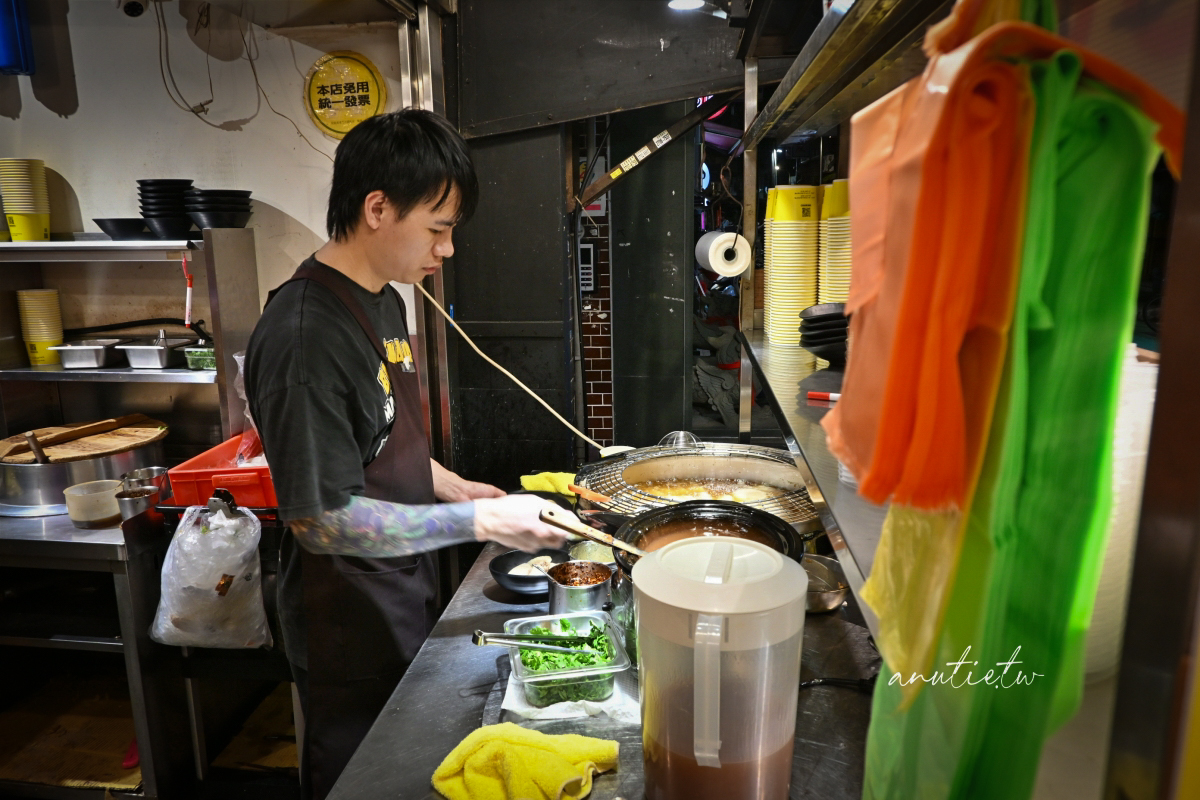 【台北】通化夜市｜通化肉圓，回訪老字號銅板美食，肉圓漲到60元味道依舊穩定
