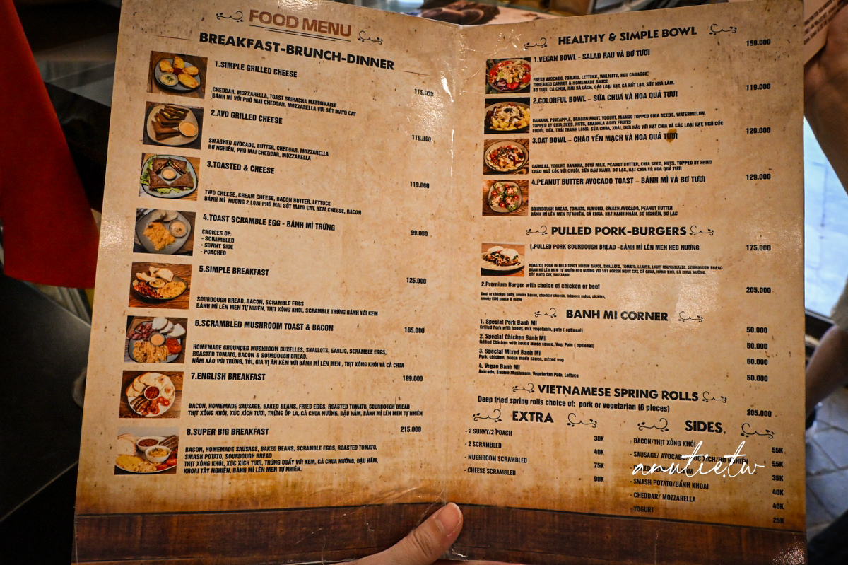 【河內美食】Ga Hanoi Cafe｜河內越南法國麵包推薦，在地導遊推薦，綜合、豬肉加肝醬，各種口味都值得一試