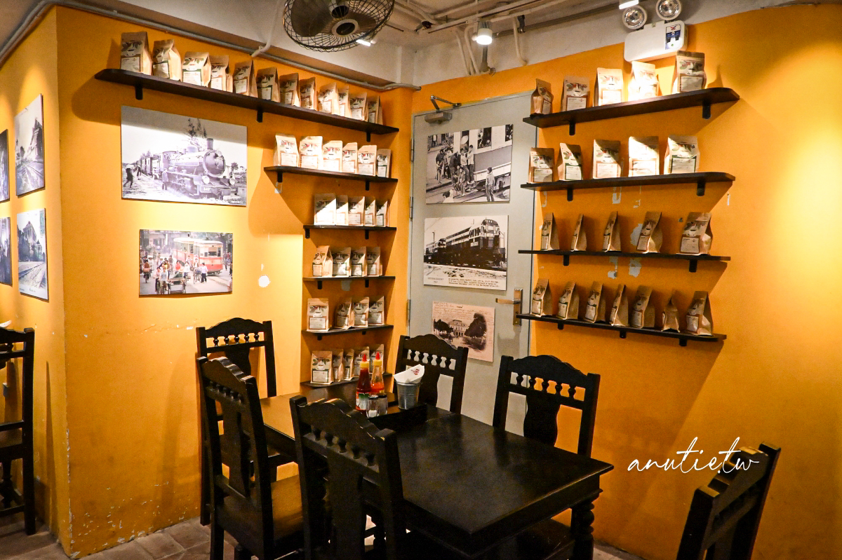 【河內美食】Ga Hanoi Cafe｜河內越南法國麵包推薦，在地導遊推薦，綜合、豬肉加肝醬，各種口味都值得一試