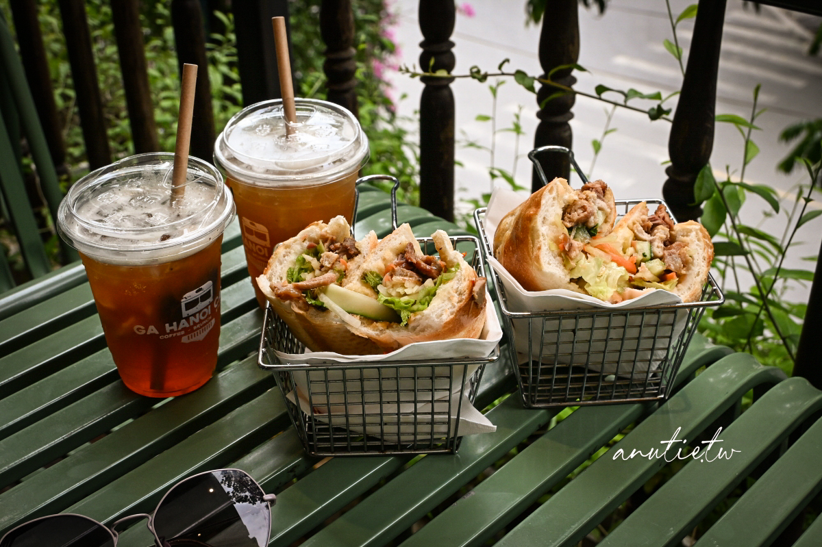 【河內美食】Ga Hanoi Cafe｜河內越南法國麵包推薦，在地導遊推薦，綜合、豬肉加肝醬，各種口味都值得一試