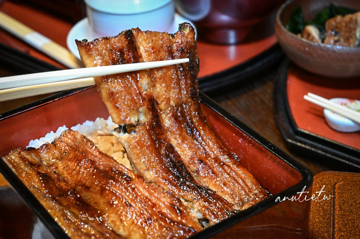 【岡山美食】赤磐市|味心 逆瀨川,稀少岡山桃太郎鰻魚,備長炭烤出酥脆外皮 - 第16張圖 【岡山美食】赤磐市|味心 逆瀨川,稀少岡山桃太郎鰻魚,備長炭烤出酥脆外皮