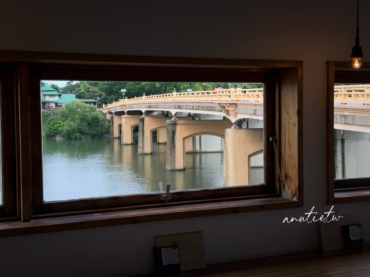 【岡山咖啡廳】後樂園|Cafe Moyau,旭川旁老屋咖啡廳,蛋糕有水準還可以選半半,一次可以吃到兩種口味! - 第10張圖 【岡山咖啡廳】後樂園|Cafe Moyau,旭川旁老屋咖啡廳,蛋糕有水準還可以選半半,一次可以吃到兩種口味!