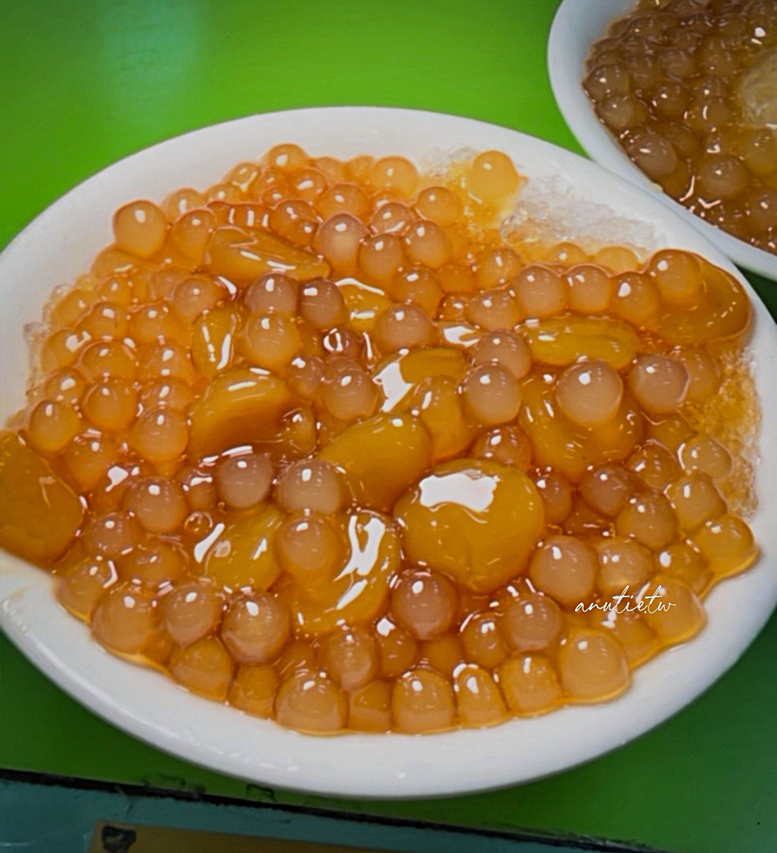 【台北】公館站｜鴉片粉圓，公館老字號冰品，檸檬愛玉冰酸香不甜膩，三圓冰賣相依舊吸睛